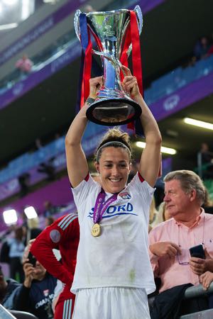 Lucy Bronze